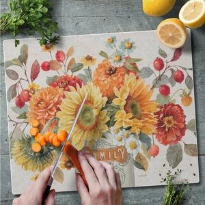 NWT CounterArt Floral Glass Cutting Board and Counter Saver